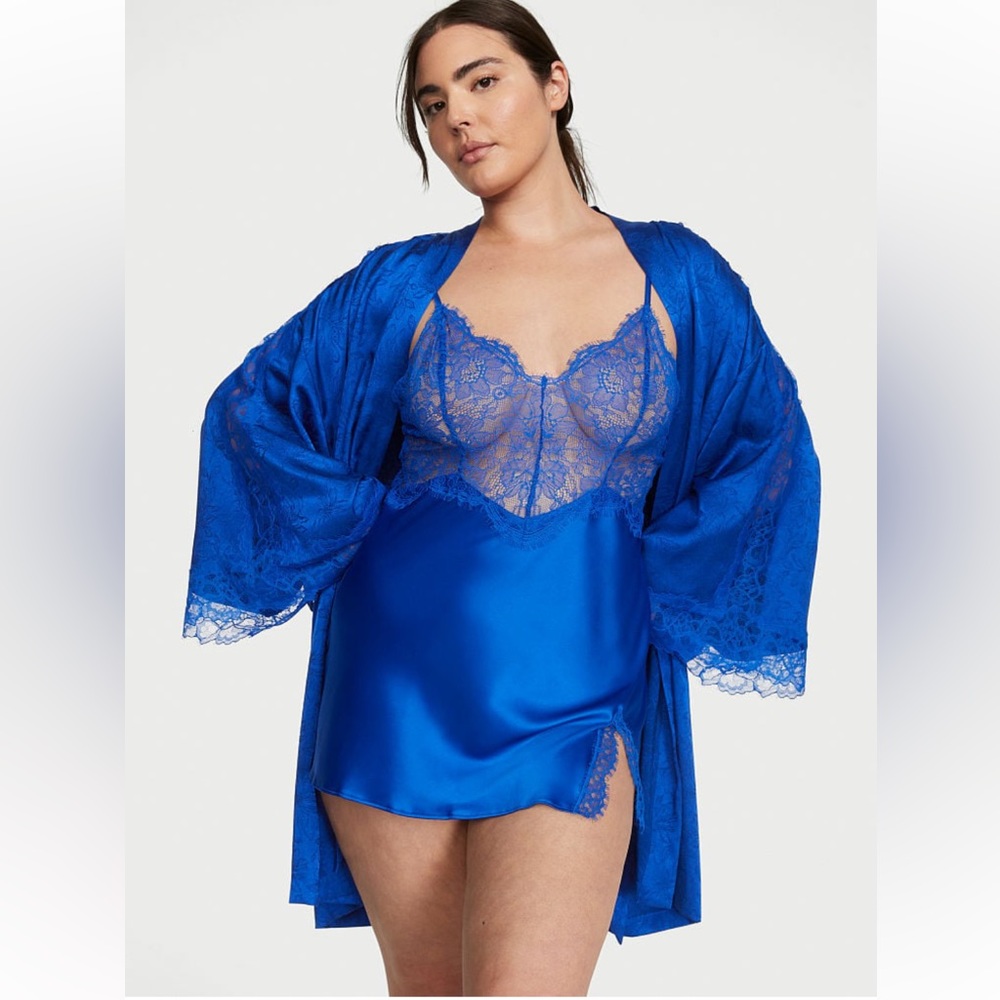 Victoria’s Secret S Blue Lace Top Satin Slip, NWT